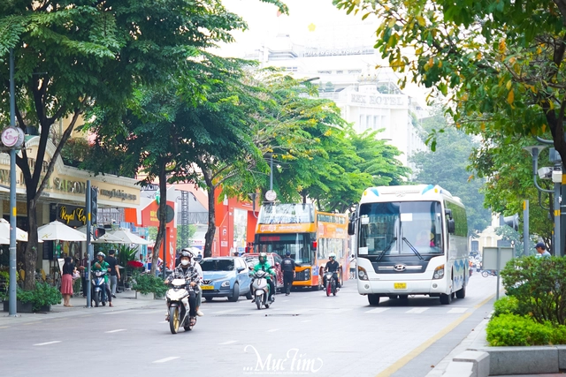 Chi tiết các tuyến đường cấm phục vụ bắn pháo hoa tối 30-4 tại TP.HCM - Ảnh 1.