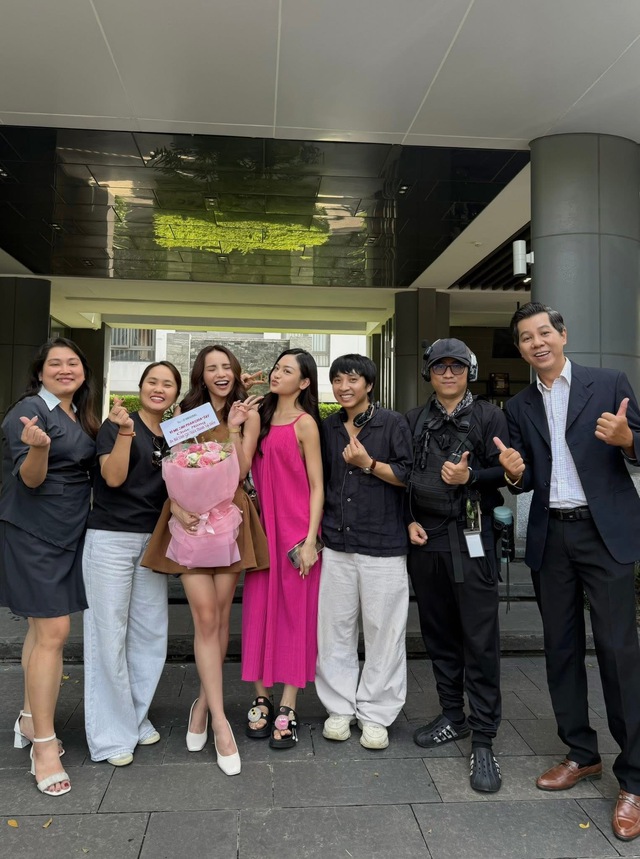 Chỉ xuất hiện vài phân đoạn, Bùi Linh Chi bất ngờ tỏa sáng trong Vì mẹ anh phán chia tay - Ảnh 3.