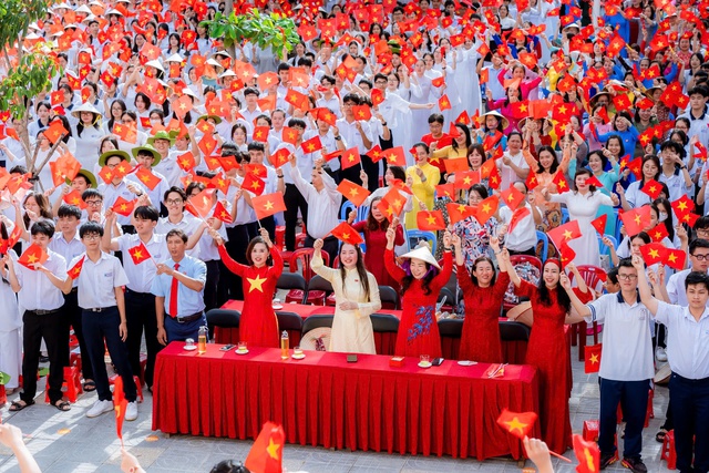 Giải mã sức hút ngôi trường 'view biển' mang tên Trường THPT Vũng Tàu- Ảnh 5.