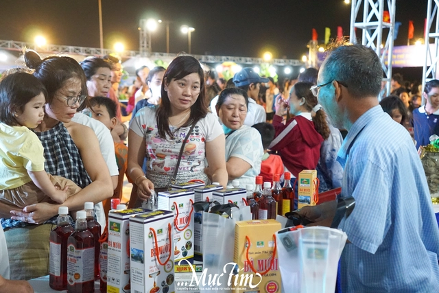 Thưởng thức cá ngừ miễn phí và loạt trải nghiệm đặc sắc tại Lễ hội cá ngừ Đắk Lắk- Ảnh 12.
