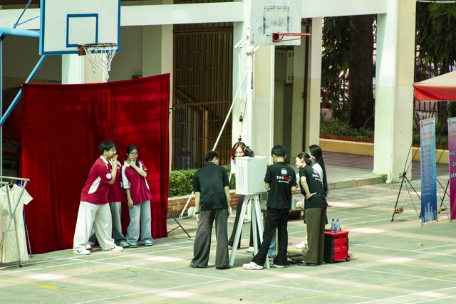 Trường THPT Nguyễn Hiền tổ chức Open Tour cho học sinh khối 9- Ảnh 5.