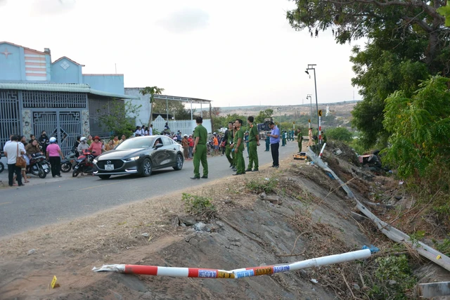 Bus crash kills 4, injures 12 in Vietnam’s Lam Dong - Ảnh 2.