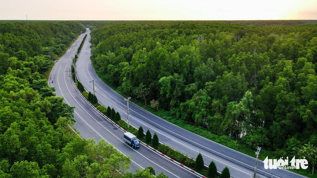 Vingroup proposes $721mn expansion of Rung Sac road to 10 lanes in Ho Chi Minh City- Ảnh 1.
