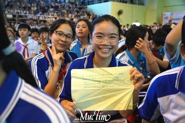 Nghe học sinh Trường THPT chuyên Lê Quý Đôn chia sẻ về môi trường học tập- Ảnh 5. Nghe học sinh Trường THPT chuyên Lê Quý Đôn chia sẻ về môi trường học tập- Ảnh 5.