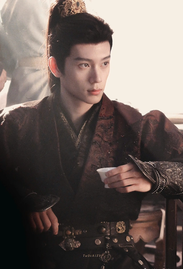 Đặng Khải, Lâm Mộc Nhiên bất ngờ hút fan sau Trục ngọc- Ảnh 5.