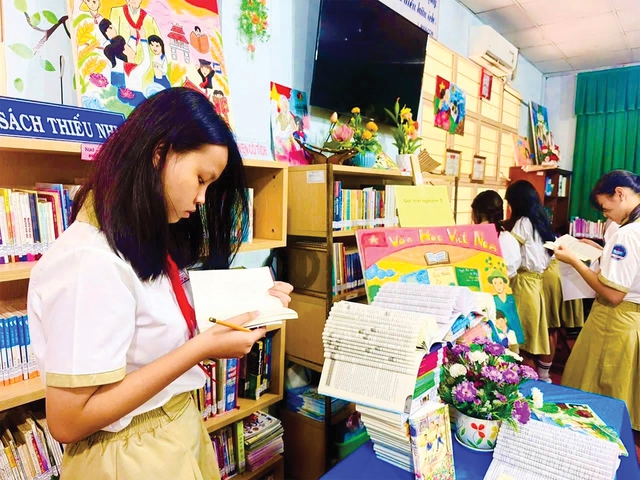 Học trò thành phố Lớn lên cùng sách - Ảnh 2.