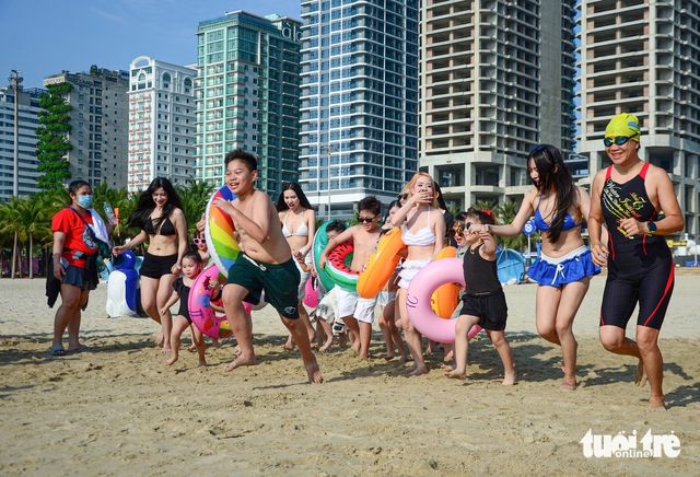 Breakfast @ Tuoi Tre News - April 8- Ảnh 1.