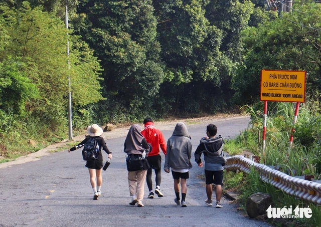 Son Tra Peninsula offers cool summer retreat in central Vietnam - Ảnh 3.