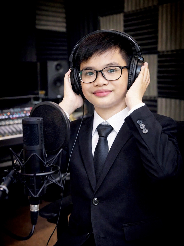 Gương mặt Con ngoan trò giỏi: Ước mơ bay lên trời xanh của Quốc Ân - Ảnh 3.