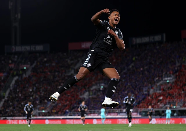 Tin bóng đá ngày 10-4: Aston Villa và Crystal Palace giành chiến thắng ở cúp châu Âu- Ảnh 1. Tin bóng đá ngày 10-4: Aston Villa và Crystal Palace giành chiến thắng ở cúp châu Âu- Ảnh 1.