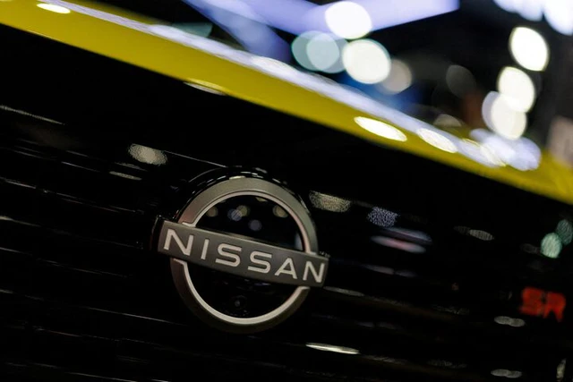 Nissan drops EV production plan in US - Ảnh 1.