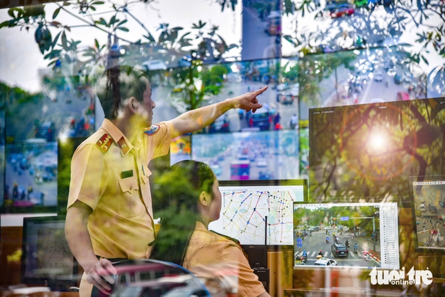 Traffic accidents drop sharply on first day of Vietnam’s Reunification Day holiday- Ảnh 3.