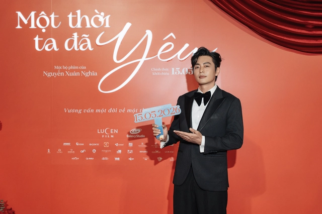Văn Mai Hương bất ngờ làm điều này tại buổi ra mắt phim Một thời ta đã yêu - Ảnh 3.