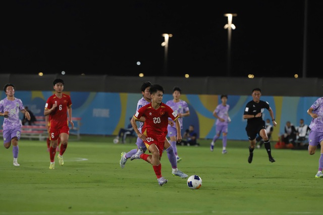 Thứ hạng U17 Việt Nam tại giải U17 châu Á sau trận thua Hàn Quốc- Ảnh 1.