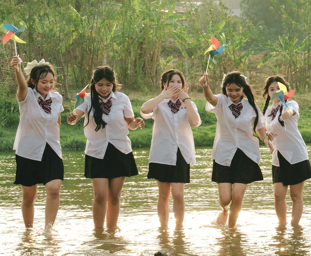 Sân chơi kỷ yếu 2026: Một ngày chạy tour đầy năng lượng - Ảnh 4.