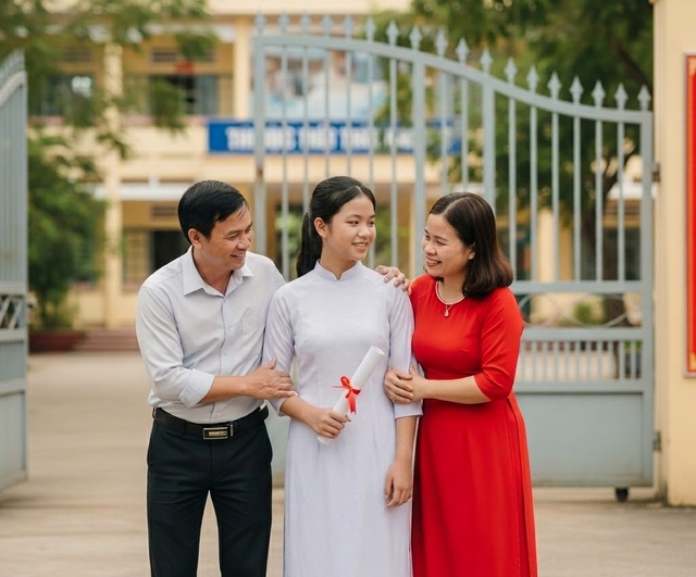 Có lúc mình tự hỏi học bao nhiêu mới là đủ, cố gắng bao nhiêu mới là an toàn... - Ảnh 1.