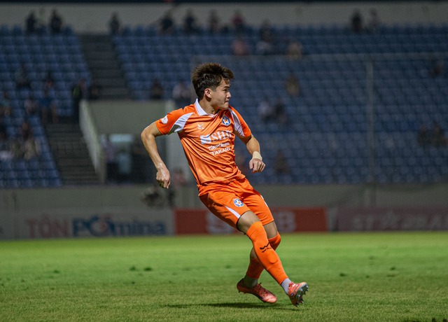 Trực tiếp vòng 23 V-League 1: Công An TP.HCM - SHB Đà Nẵng - Ảnh 1.