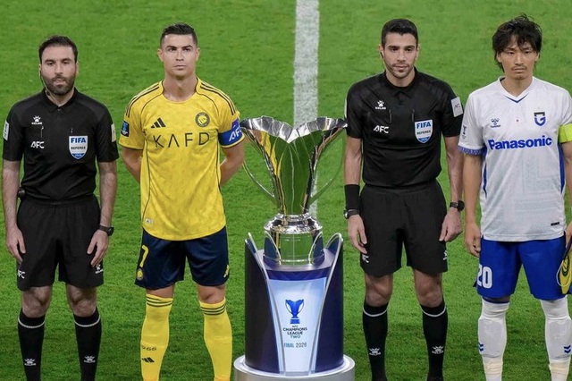Ronaldo bất lực nhìn Al Nassr mất ngôi vương AFC Champions League Two- Ảnh 1.