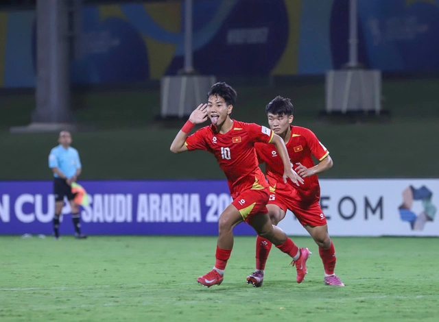 Trực tiếp tứ kết U17 châu Á: U17 Việt Nam - U17 Úc - Ảnh 1.