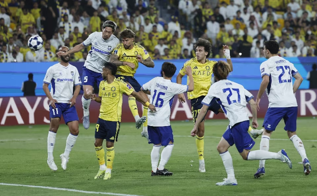 Hummet strikes as Gamba deny Ronaldo's Al-Nassr continental silverware- Ảnh 3.