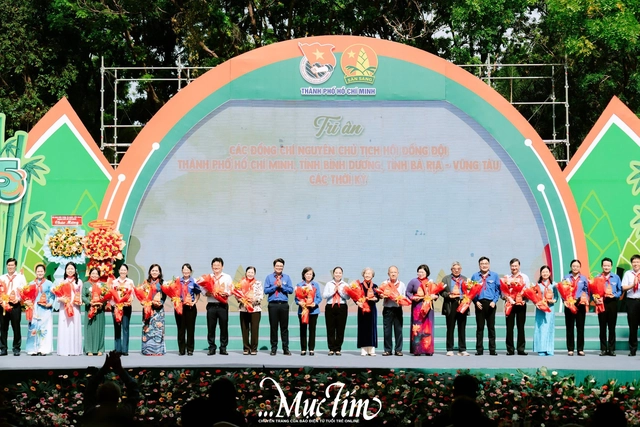 Hội đồng Đội TP.HCM tuyên dương 160 liên đội trưởng tiêu biểu năm học 2025 - 2026- Ảnh 16.