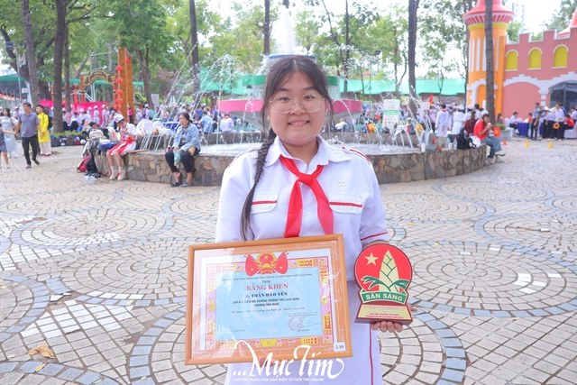 Hội đồng Đội TP.HCM tuyên dương 160 liên đội trưởng tiêu biểu năm học 2025 - 2026- Ảnh 19.