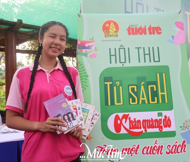 Thiếu nhi TP.HCM đóng góp Tủ sách Khăn Quàng Đỏ - Ảnh 2.