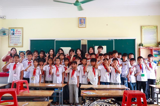 Học sinh Hà Nội lan toả yêu thương qua dự án quyên góp sách- Ảnh 1.
