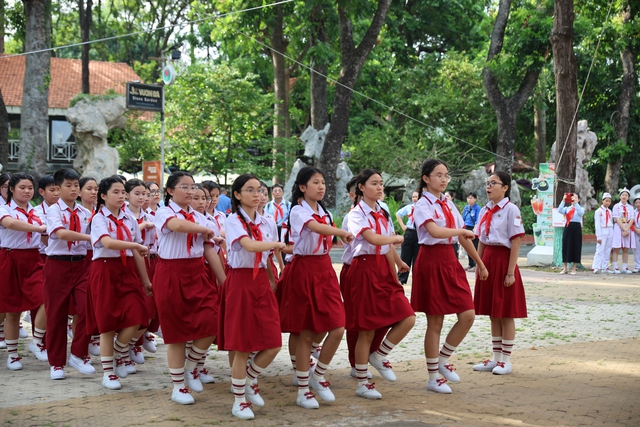 Đội viên TP.HCM sôi nổi với Hội thi Nghi thức Đội- Ảnh 4. Đội viên TP.HCM sôi nổi với Hội thi Nghi thức Đội- Ảnh 4.