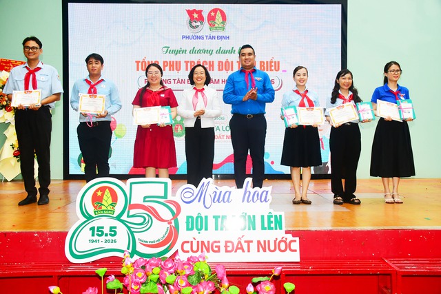 Phường Tân Định tuyên dương đội viên, tổng phụ trách Đội tiêu biểu- Ảnh 3.