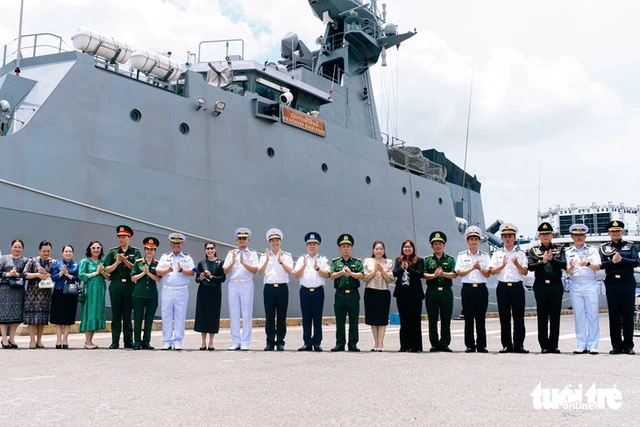 Thai naval vessel pays friendship visit to Ho Chi Minh City - Ảnh 2.