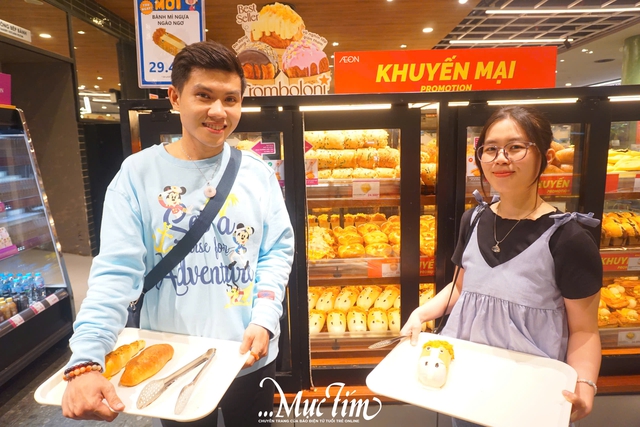 Độc lạ chiếc bánh ngựa ngáo ngơ khuấy đảo mạng xã hội- Ảnh 1. Độc lạ chiếc bánh ngựa ngáo ngơ khuấy đảo mạng xã hội- Ảnh 1.