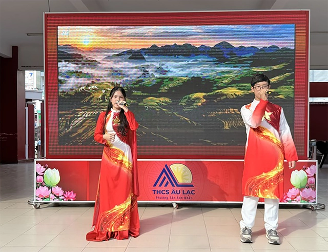 Làng Đội TP.HCM tưng bừng 85 năm mùa hoa- Ảnh 3.