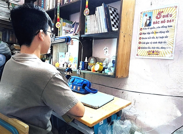 Thiếu nhi TP.HCM bày tỏ niềm kính yêu Bác qua góc học tập tại nhà- Ảnh 2. Thiếu nhi TP.HCM bày tỏ niềm kính yêu Bác qua góc học tập tại nhà- Ảnh 2.