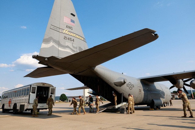 US withdrawing 5,000 troops from Germany, US officials say- Ảnh 2.