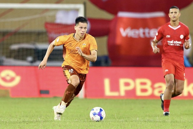 Trực tiếp V-League 1: Sông Lam Nghệ An - Hoàng Anh Gia Lai- Ảnh 1.