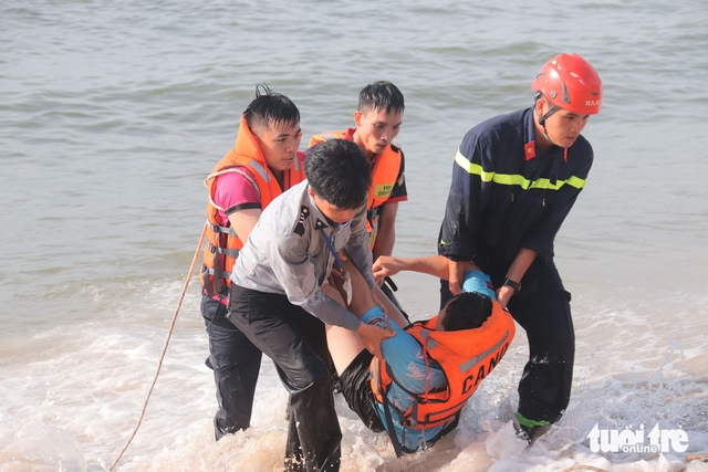 Da Nang stages rescue drill on Son Tra Peninsula- Ảnh 4.
