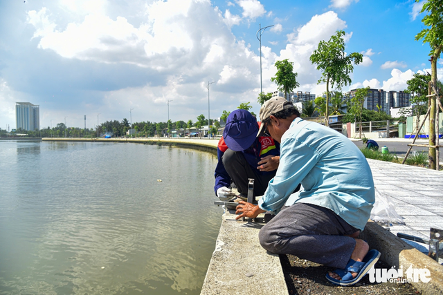 Ho Chi Minh City’s canals gradually come back to life - Ảnh 10.
