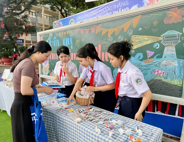 Học trò Trường THCS Phước Thắng gieo yêu thương bằng sản phẩm thủ công- Ảnh 5.