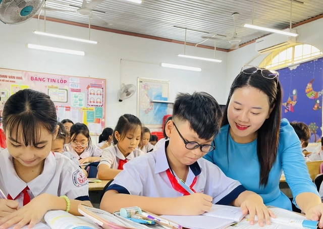 Giấy chứng nhận sân chơi Chữ đẹp Nhi Đồng- Ảnh 1.
