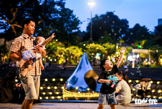 Một trái tim giữa lòng thành phố - Ảnh 13.
