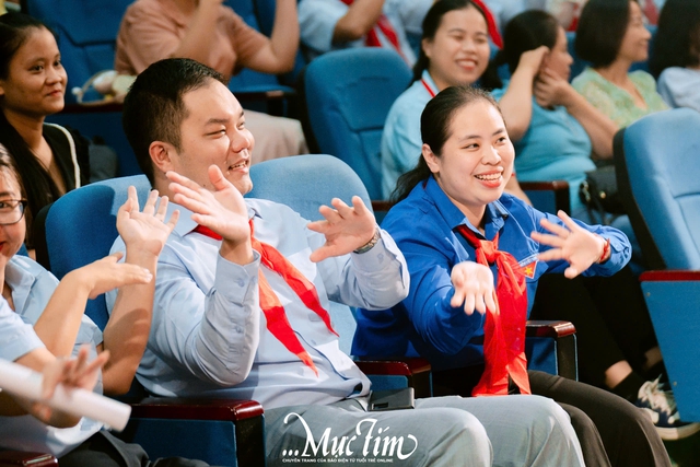 Vở 'Nhạc kịch - Huyền thoại tuổi thiếu niên': Trang sử Đội sống lại qua nghệ thuật sân khấu- Ảnh 4.