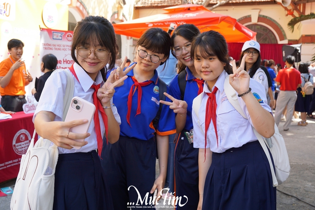 Tỉ lệ chọi lớp 10 ảnh hưởng thế nào đến điểm chuẩn? - Ảnh 1.