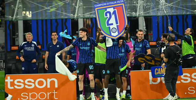 Kết quả vòng 35 Serie A: Inter Milan vô địch, AC Milan thua sốc, Juventus chia điểm- Ảnh 1.