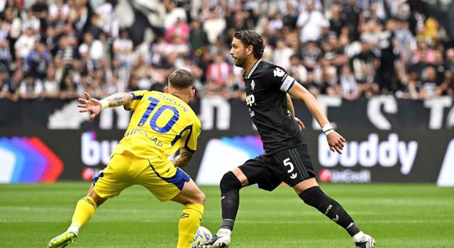 Kết quả vòng 35 Serie A: Inter Milan vô địch, AC Milan thua sốc, Juventus chia điểm- Ảnh 4.