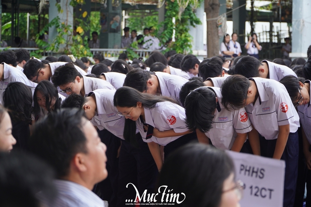 Rời "Bến đỗ" để "Ra khơi": Nghi thức trưởng thành ấn tượng của học sinh Gia Định- Ảnh 1.