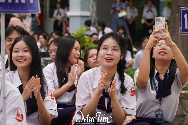 Rời "Bến đỗ" để "Ra khơi": Nghi thức trưởng thành ấn tượng của học sinh Gia Định- Ảnh 14.