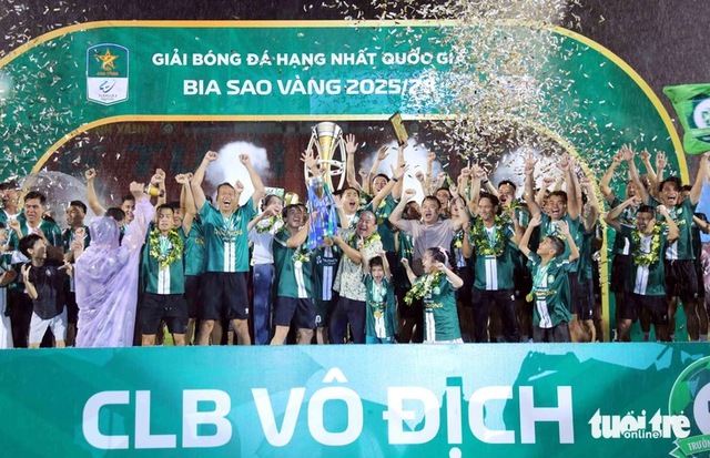 Công Phượng cùng Trường Tươi Đồng Nai lên hạng V-League 1 - Ảnh 1.