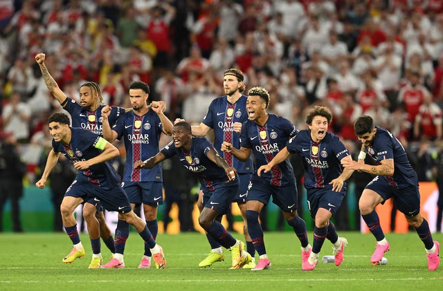 PSG forge modern dynasty with Champions League shootout triumph over Arsenal- Ảnh 3. PSG forge modern dynasty with Champions League shootout triumph over Arsenal- Ảnh 3.