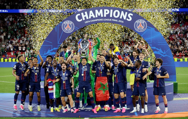 PSG forge modern dynasty with Champions League shootout triumph over Arsenal- Ảnh 1. PSG forge modern dynasty with Champions League shootout triumph over Arsenal- Ảnh 1.